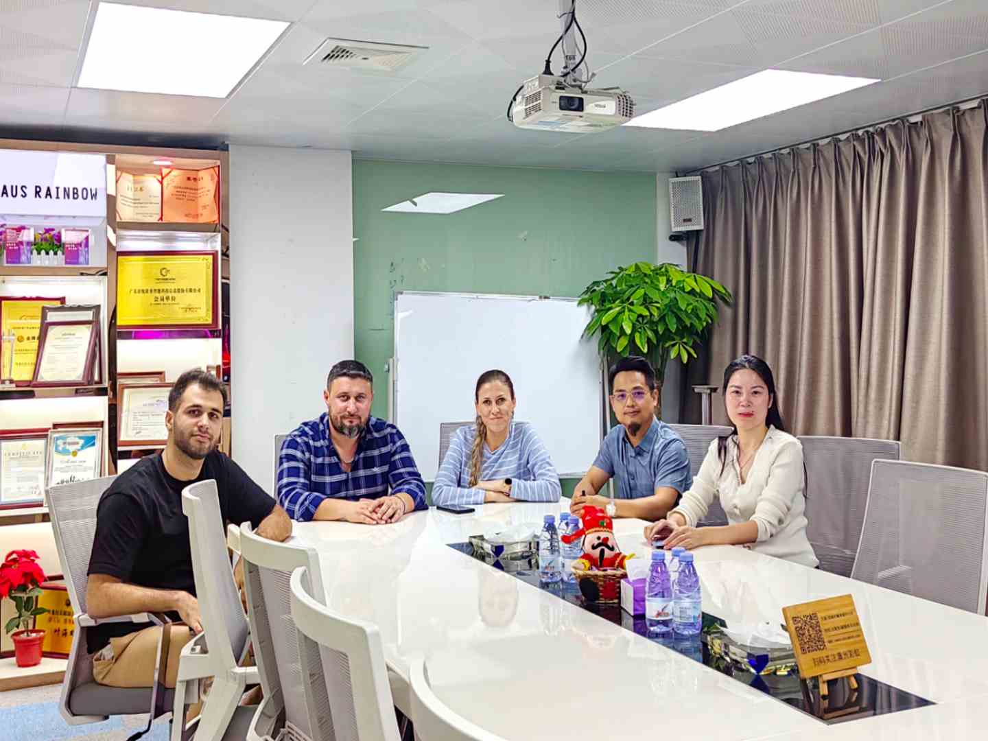 group photo of customer from Azerbaijan