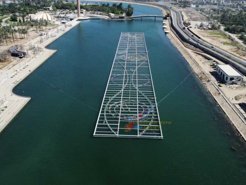 300 Iraq Baghdad Island Floating fountain